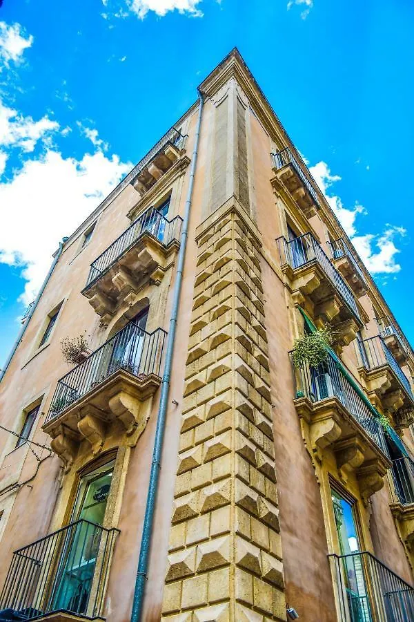 Bed & Breakfast The Artist'S Home Catania Centro
