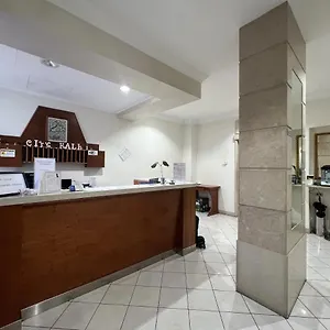 Affittacamere Hall ***
