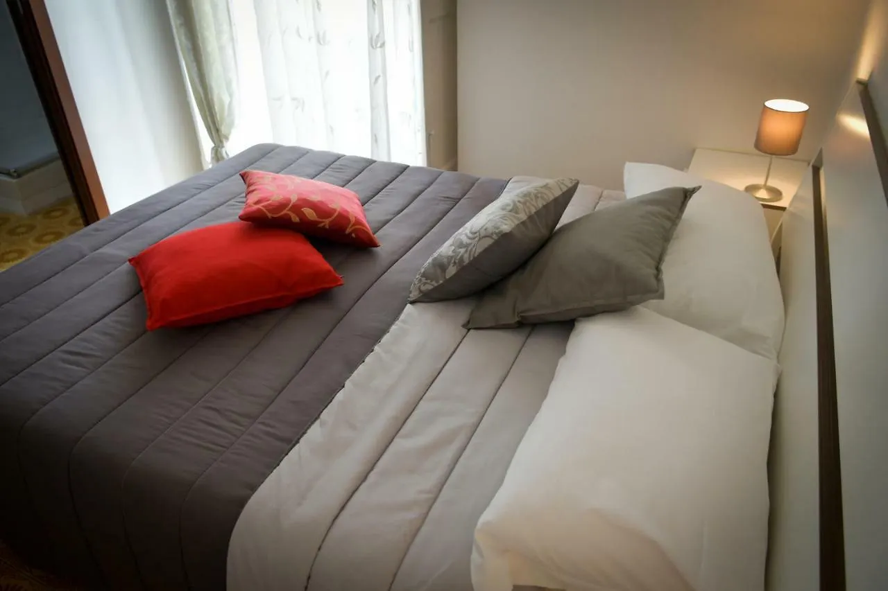 Bed & Breakfast The Artist'S Home Catania Centro